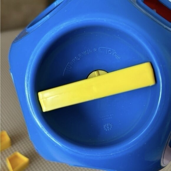 Vintage TUPPERWARE Shape-O-Ball Toy Shape Sorter Retro Educational ONLY 5 SHAPES - Picture 6 of 7